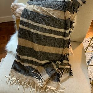 Neutral lightweight scarf